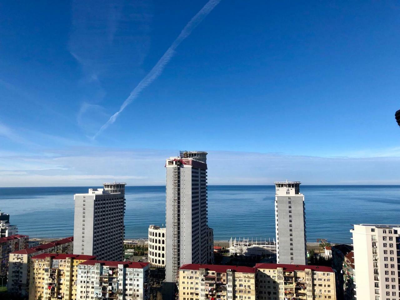 Cozy Bright Apartment With Amazing Sea View Batumi Exterior foto